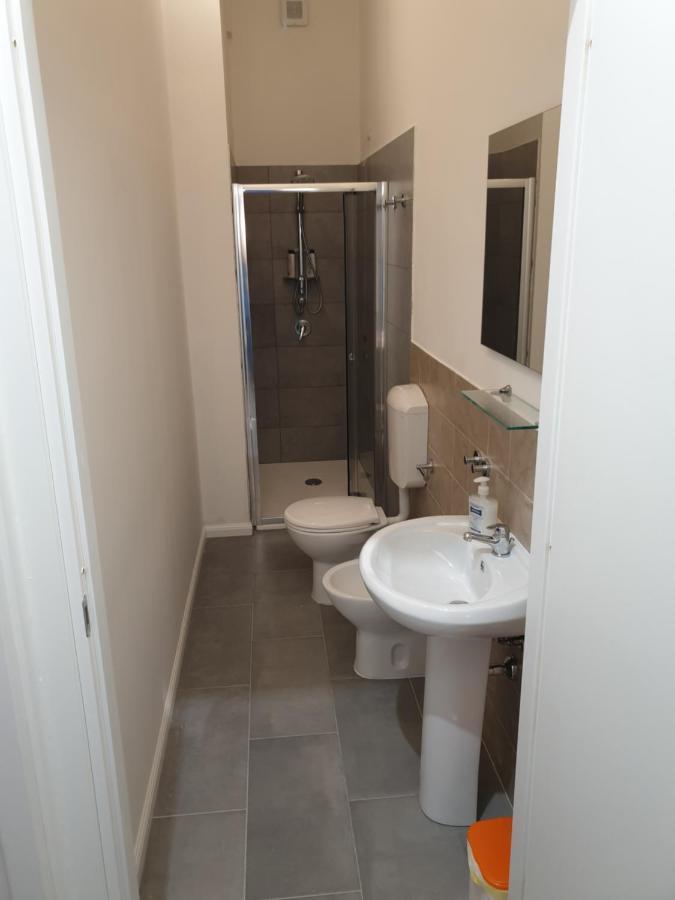 Hotel Da Laura Cagliari Habitación foto